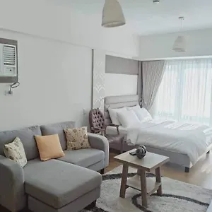 Abreeza Chills Place T2-716 Aparthotel Davao